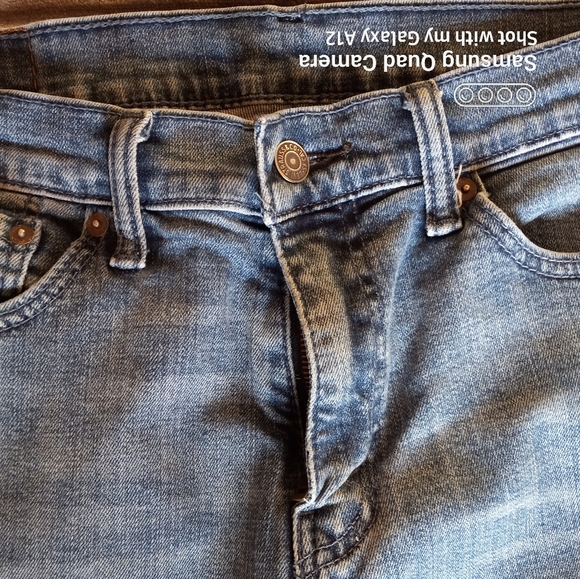 Faded Levi's - Picture 4 of 14